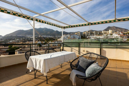 2ad706d0308aa10bb8f6edf013e67f9c - 15