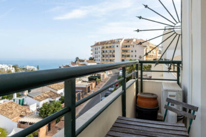 2ad706d0308aa10bb8f6edf013e67f9c - 24