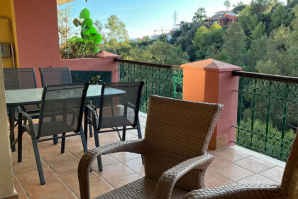 2bfeb4d451c4936a440212bed5c1a6ee - 13