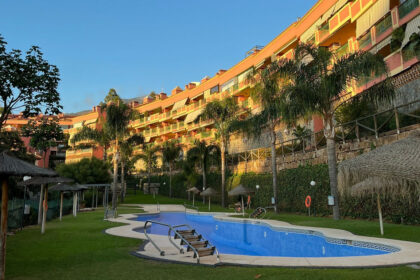 2bfeb4d451c4936a440212bed5c1a6ee - 23