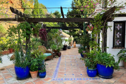 2c2dd5dfa0d7e1a66bb015fd4236ebef - 2