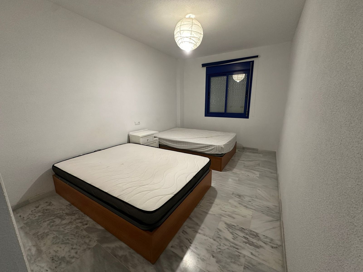 2c3979b80ae433c8aef9f50afd881794 - 13