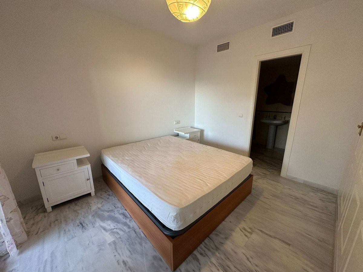 2c3979b80ae433c8aef9f50afd881794 - 14