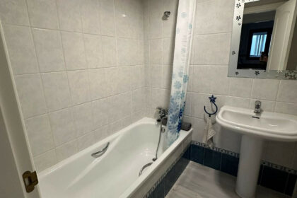 2c3979b80ae433c8aef9f50afd881794 - 19