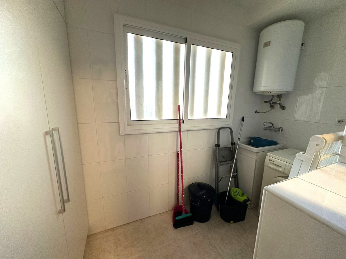 2c3979b80ae433c8aef9f50afd881794 - 21