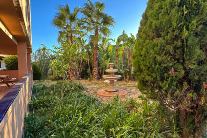 2c3979b80ae433c8aef9f50afd881794 - 25