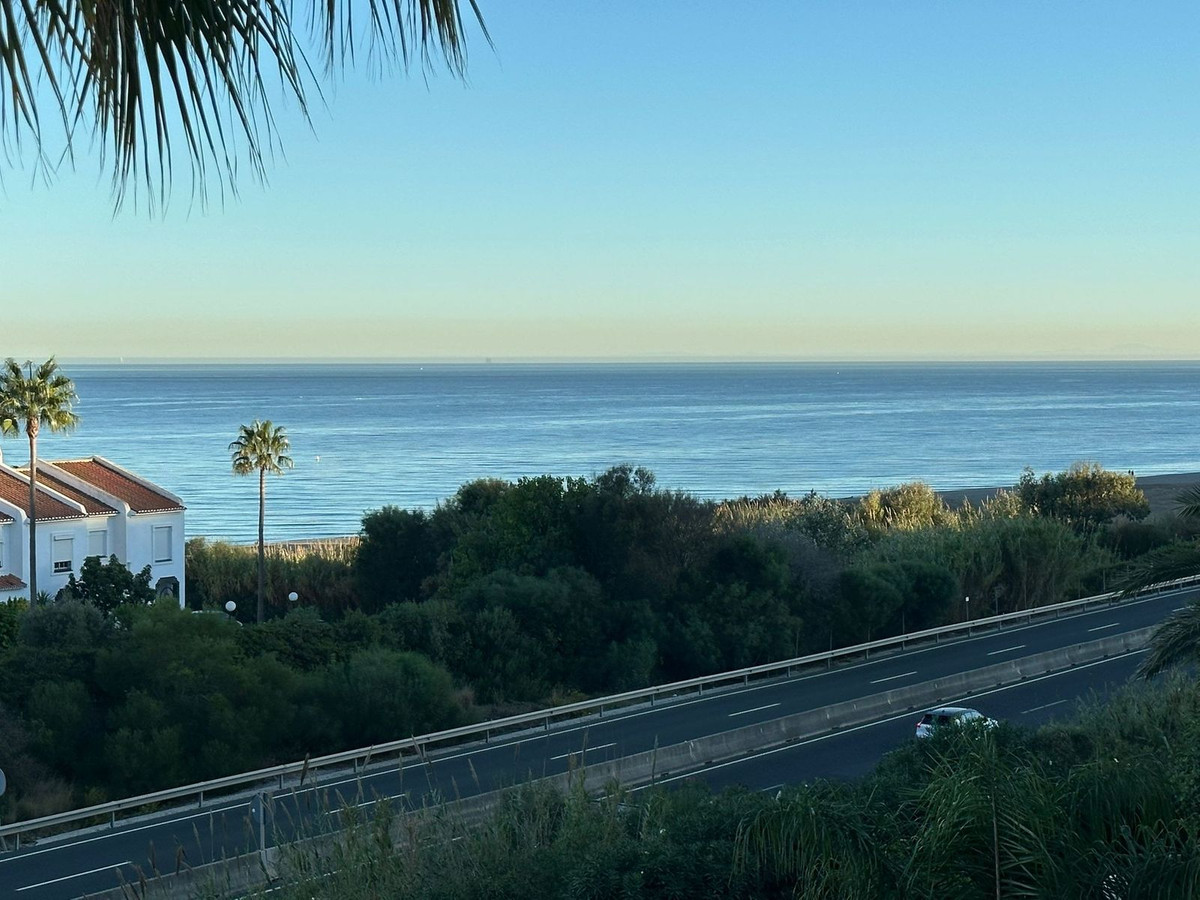 2c3979b80ae433c8aef9f50afd881794 - 29