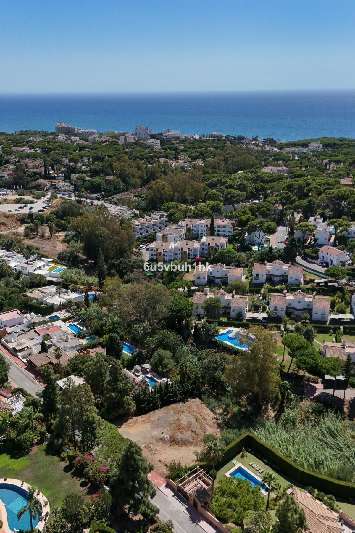 2c76a616c46e24c0f88bc04528143f72 - 12