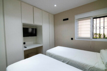 2ca1b0706a232c2bc4889fadd8a593a8 - 17