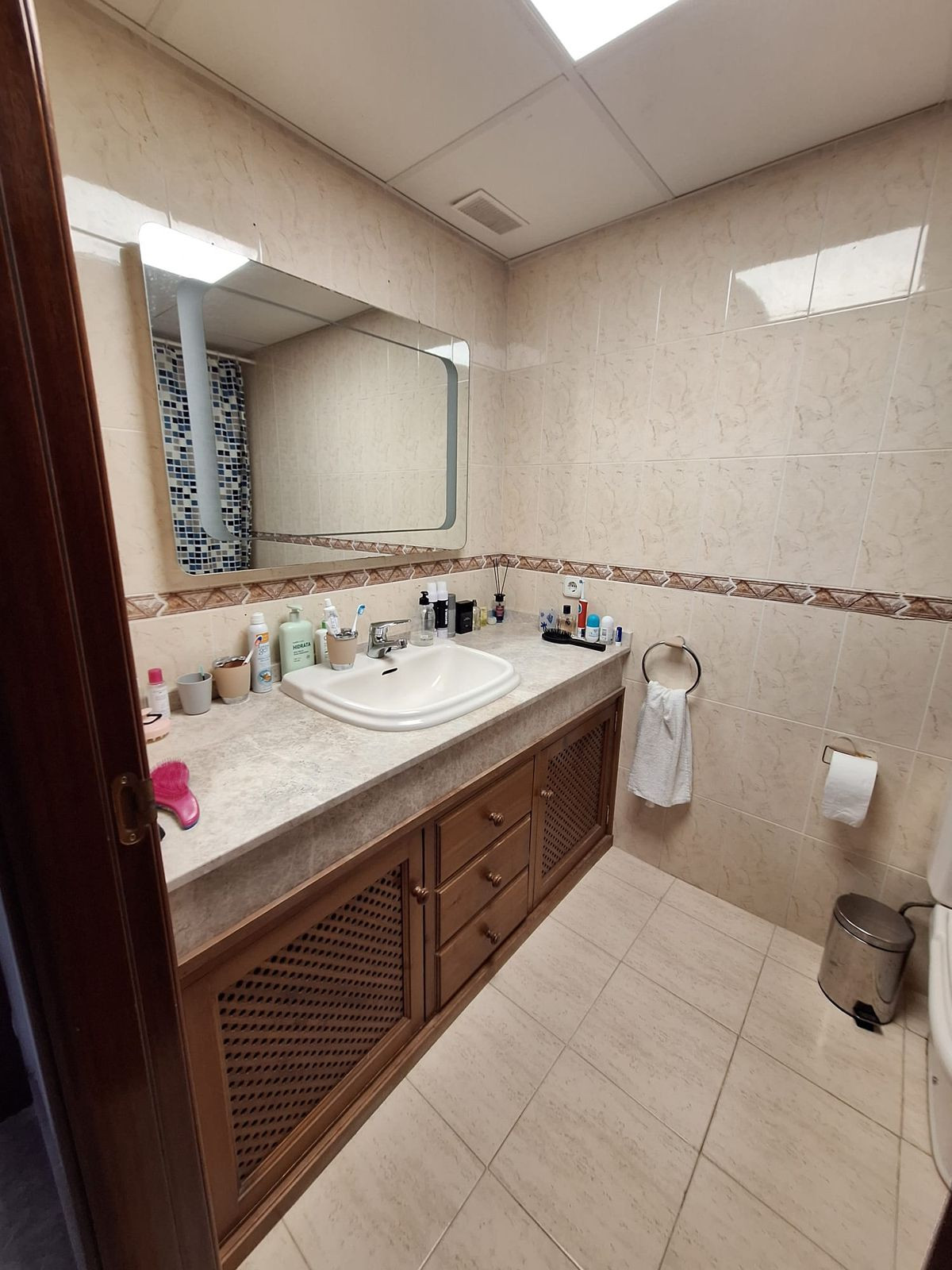 2d4ee5e9e07a5abf7e5fb667c6d38c30 - 18