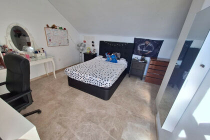 2d4ee5e9e07a5abf7e5fb667c6d38c30 - 23