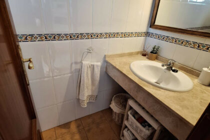 2d4ee5e9e07a5abf7e5fb667c6d38c30 - 6