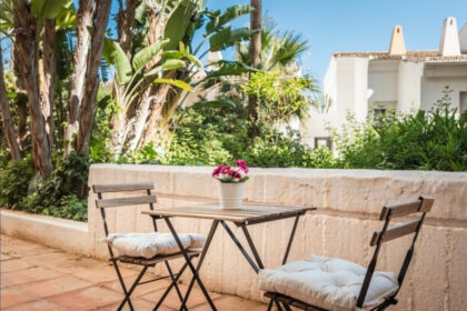 2d840ce85de1c9078ca105475c487e4d - 2