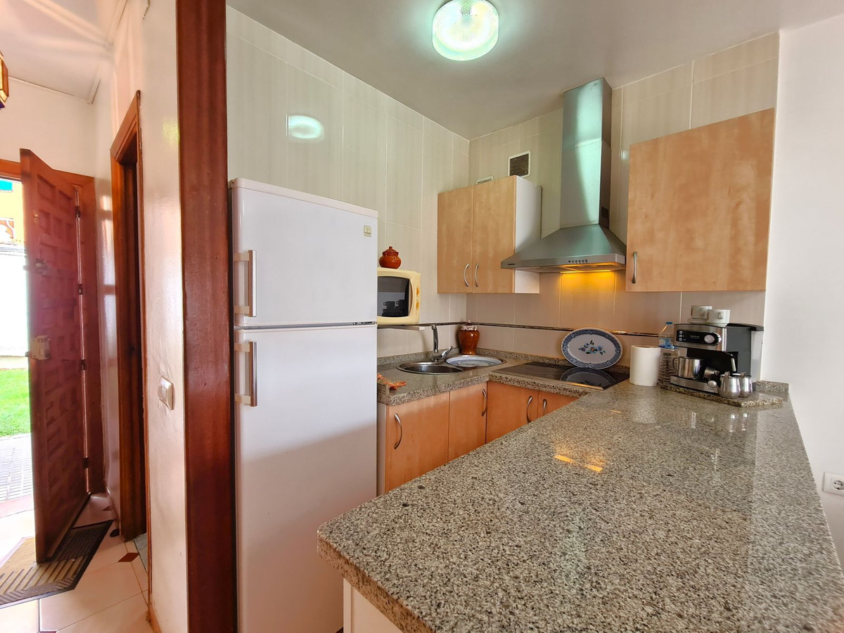 2d85374a9d269ac38205c040cbd12bc2 - 23