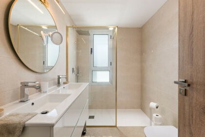 2e62917a1a3172be1fd469f5eca97b56 - 12