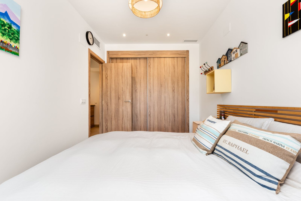 2e62917a1a3172be1fd469f5eca97b56 - 15