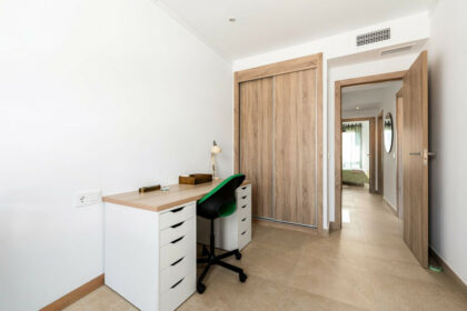 2e62917a1a3172be1fd469f5eca97b56 - 18