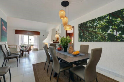 2e8ac0ea63803603be83d196639233ed - 11