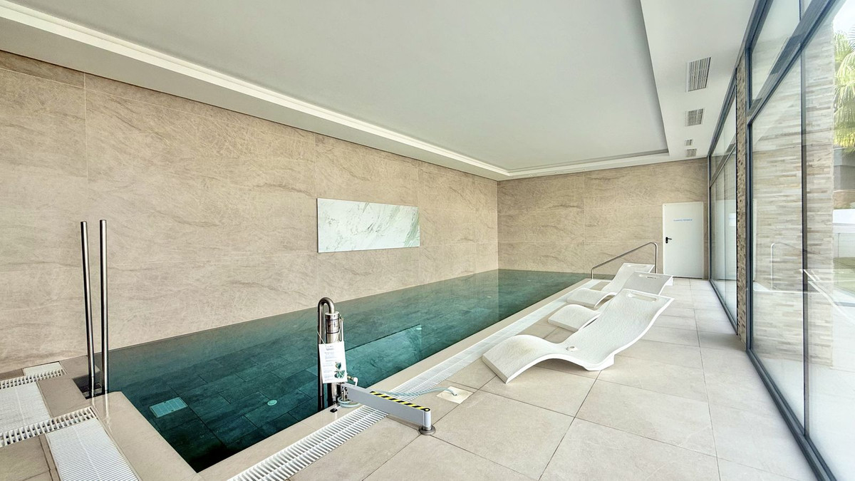 2f2e7fb72617be90ccc17d3af95d3853 - 57