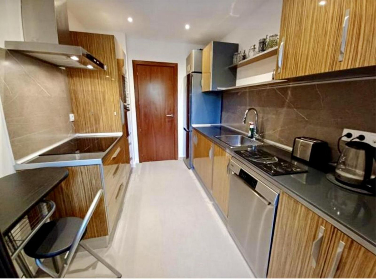 2fbd9141defe54a50f5c54ad9297f1b8 - 4