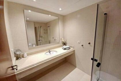 2fbd9141defe54a50f5c54ad9297f1b8 - 7