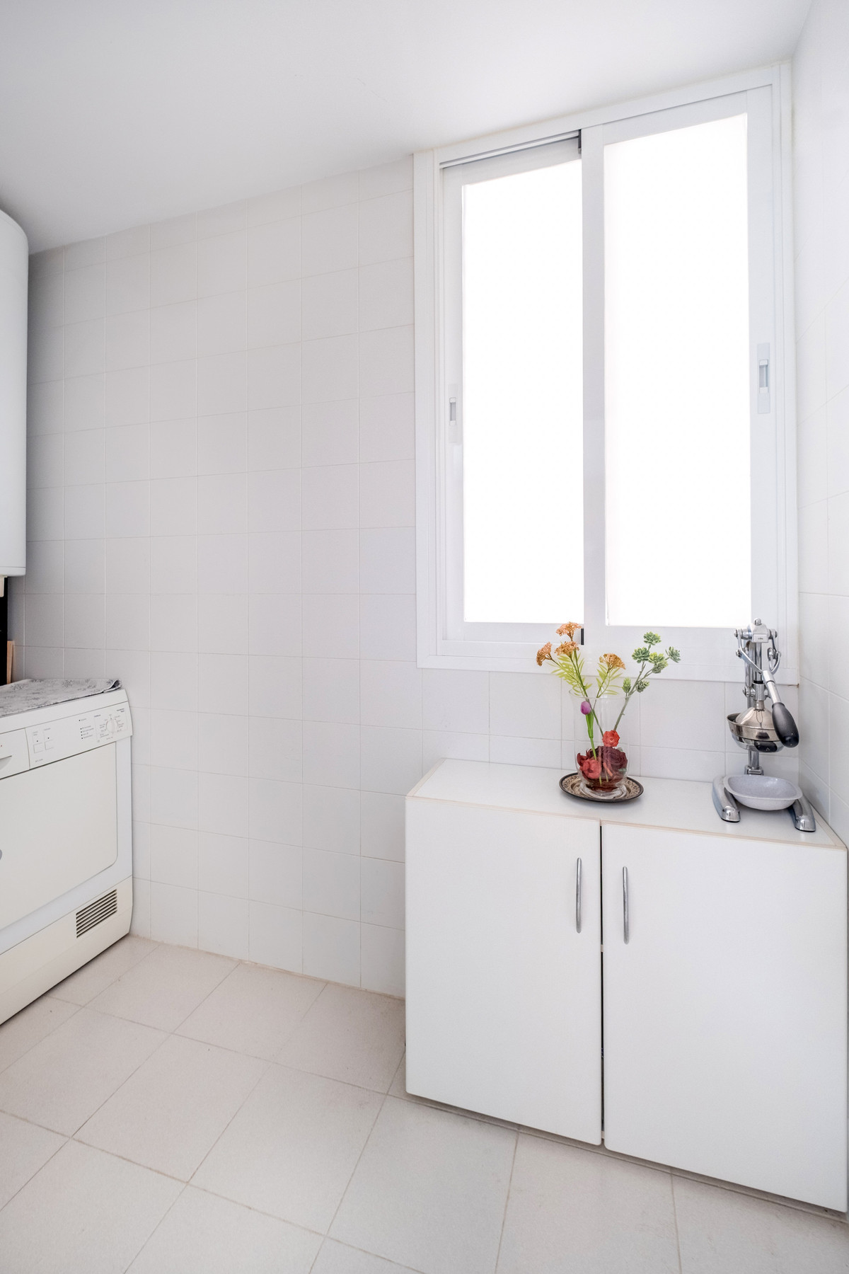 2fcbc378c8a342953a484ba0a63a0ab0 - 17