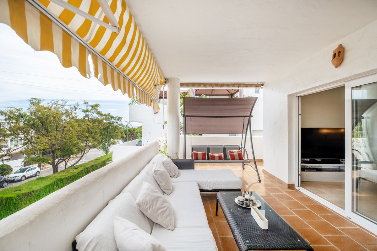 2fcbc378c8a342953a484ba0a63a0ab0 - 4