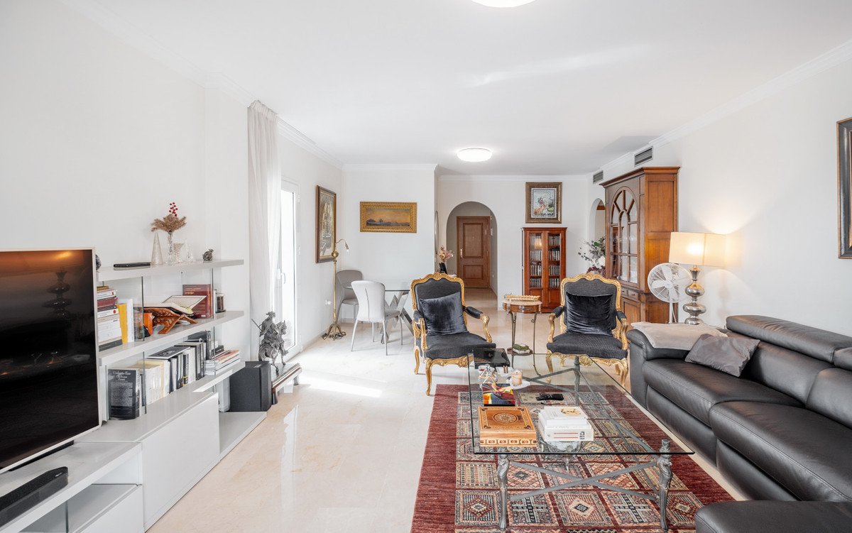 2fcbc378c8a342953a484ba0a63a0ab0 - 6