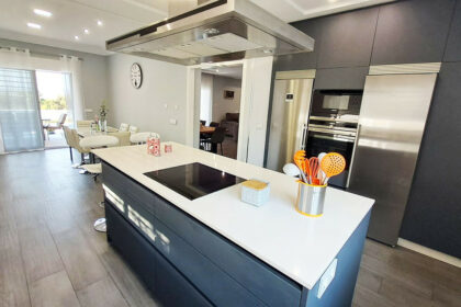 2fdd7c1348b38853e821f60ccfe4a9eb - 18