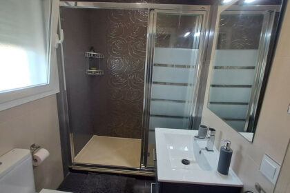 2fdd7c1348b38853e821f60ccfe4a9eb - 20