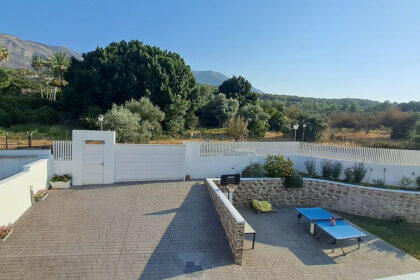 2fdd7c1348b38853e821f60ccfe4a9eb - 33