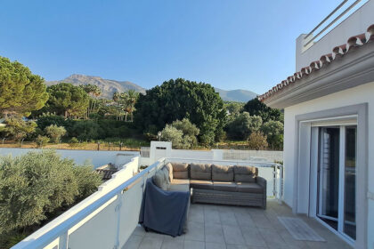 2fdd7c1348b38853e821f60ccfe4a9eb - 34