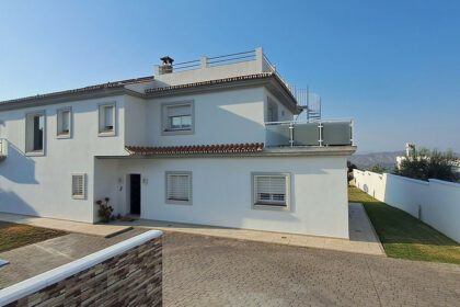 2fdd7c1348b38853e821f60ccfe4a9eb - 9