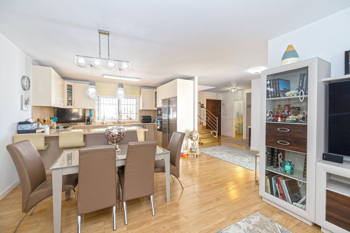 304da72e438c7a63632cfb164315c3f8 - 2