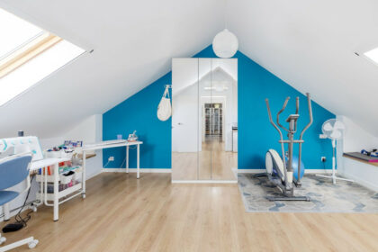 304da72e438c7a63632cfb164315c3f8 - 23