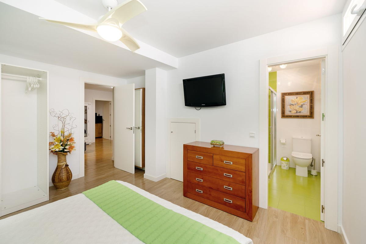 304da72e438c7a63632cfb164315c3f8 - 26