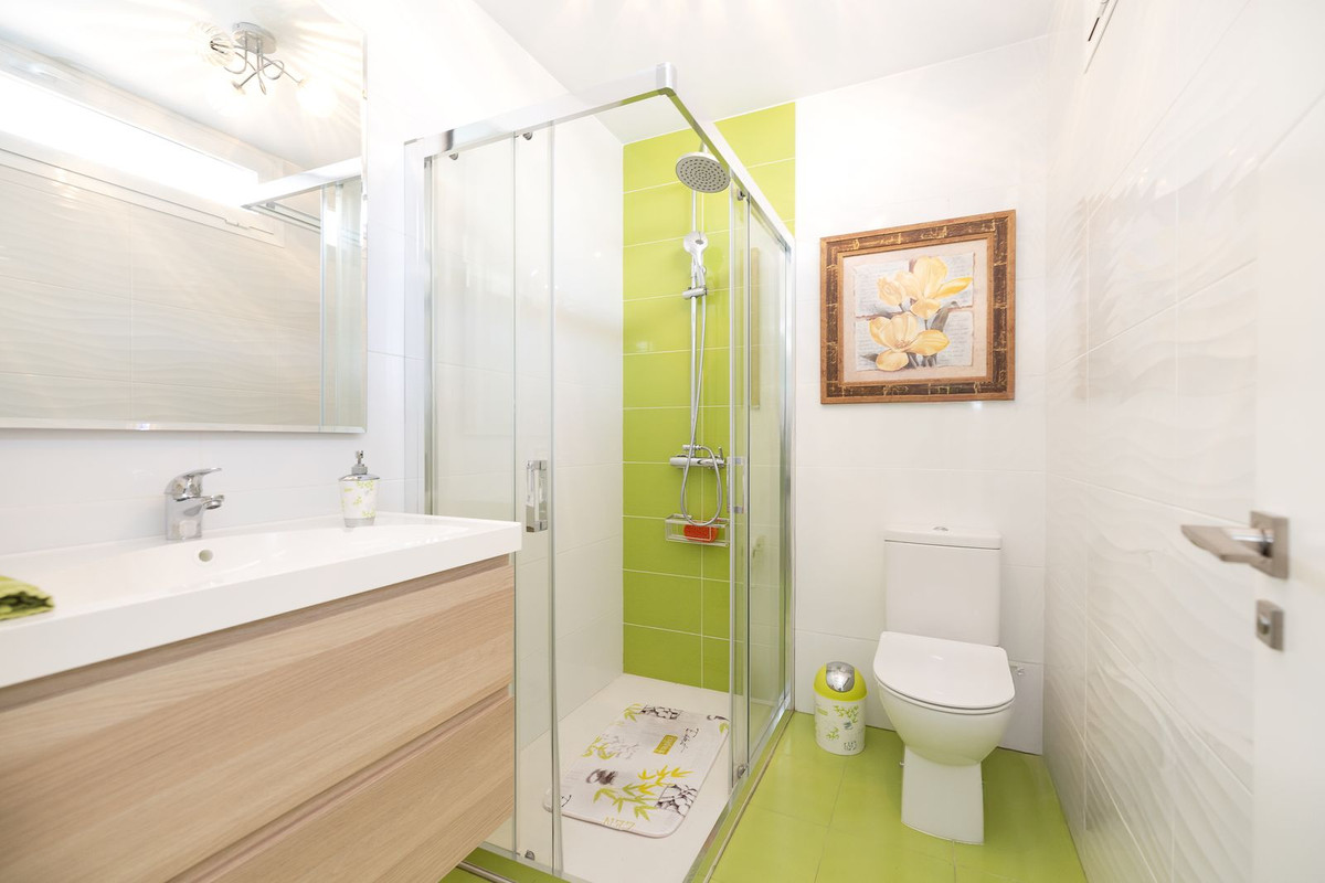 304da72e438c7a63632cfb164315c3f8 - 27