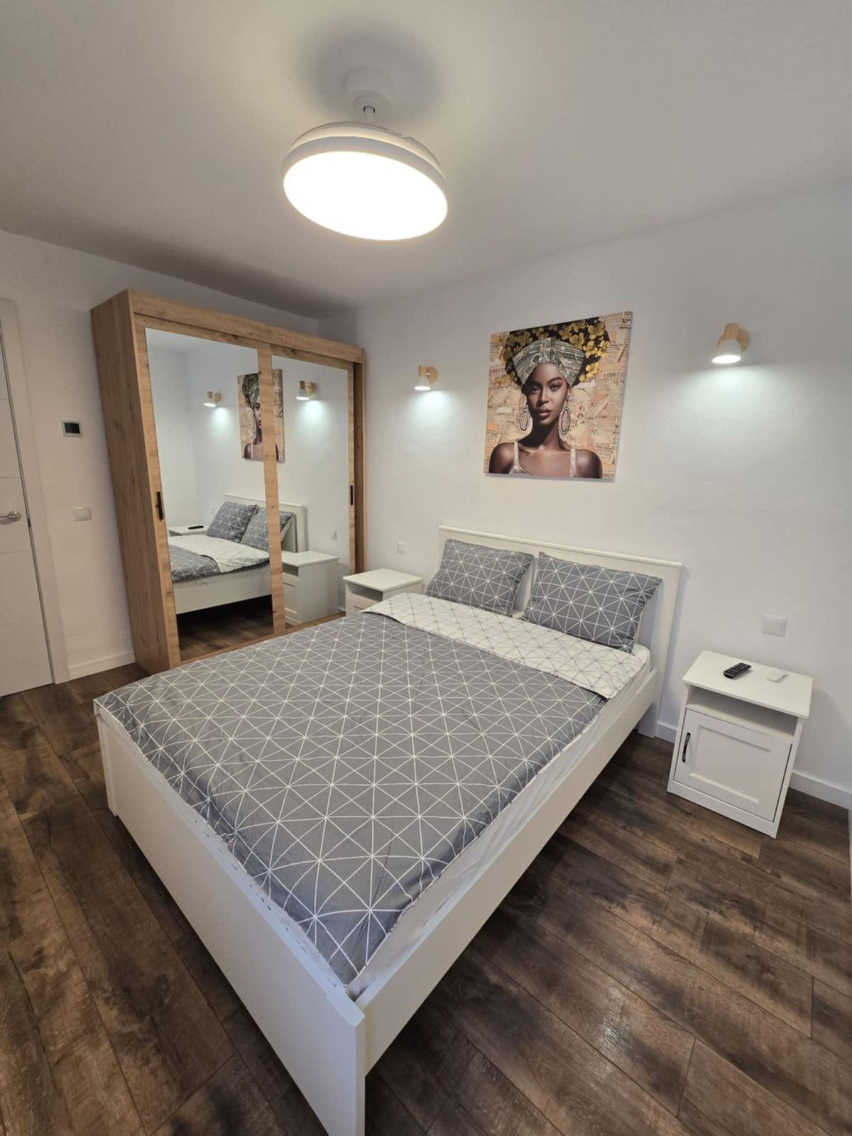 305f2bf1a35ce2e04386e5d1a9518fce - 10