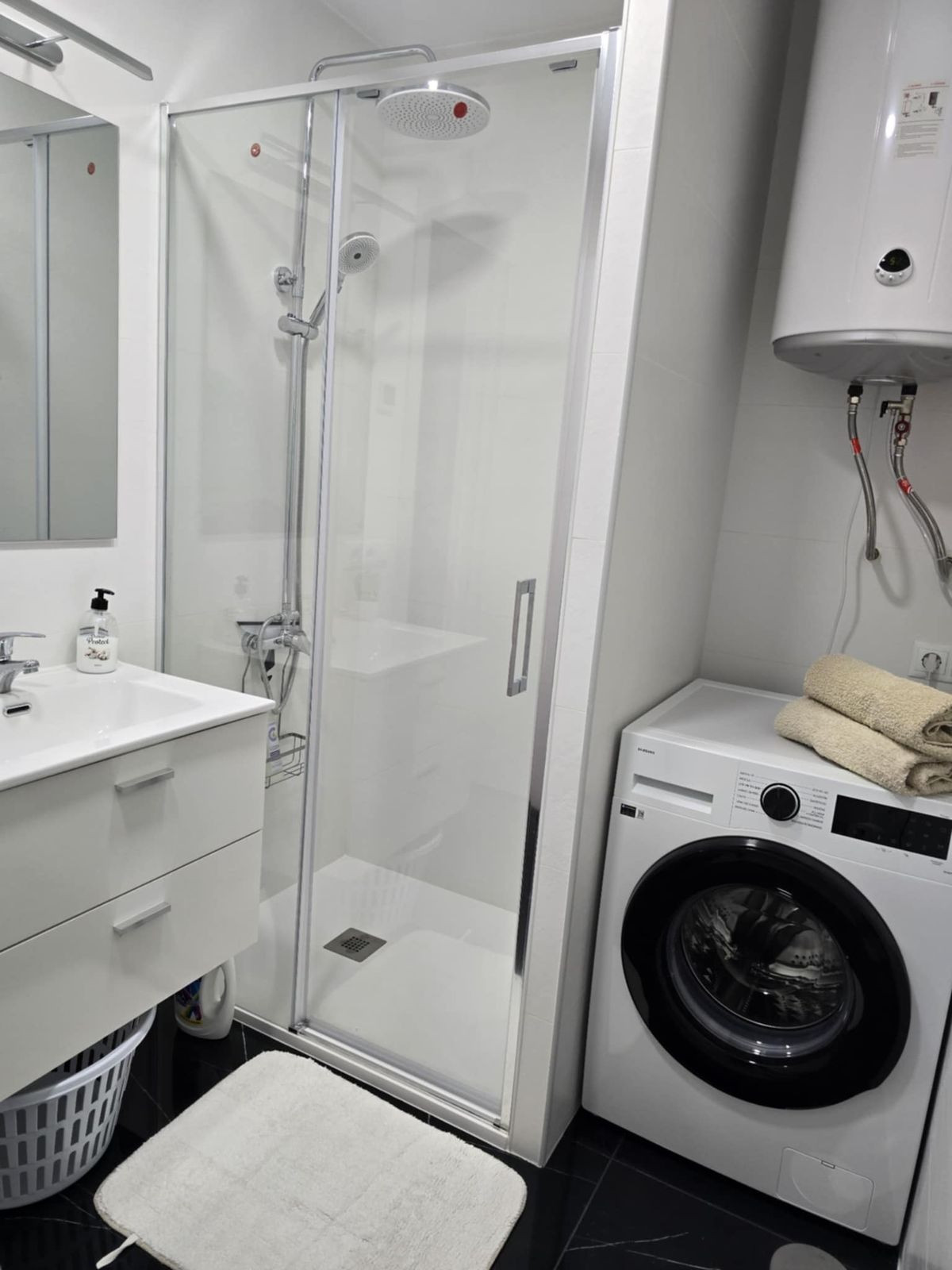 305f2bf1a35ce2e04386e5d1a9518fce - 11