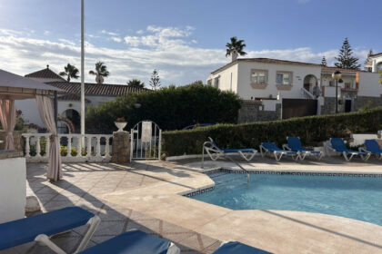 305f2bf1a35ce2e04386e5d1a9518fce - 21