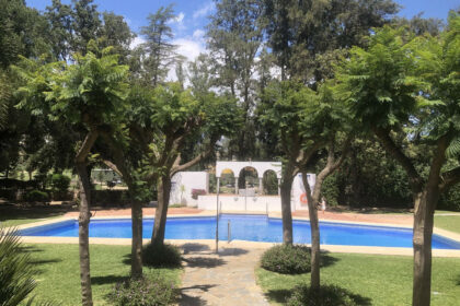 30b0f455b2e63aa04062ca53a884efc4 - 1