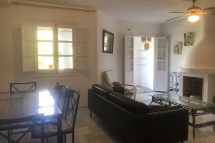 30b0f455b2e63aa04062ca53a884efc4 - 11