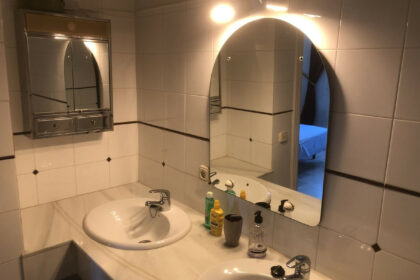 30b0f455b2e63aa04062ca53a884efc4 - 18