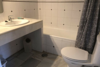 30b0f455b2e63aa04062ca53a884efc4 - 26