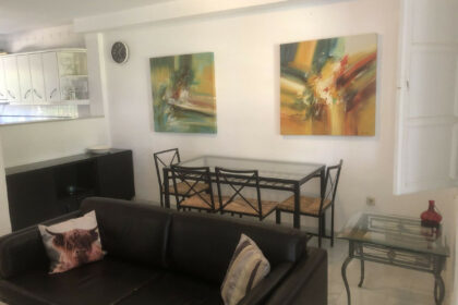 30b0f455b2e63aa04062ca53a884efc4 - 8