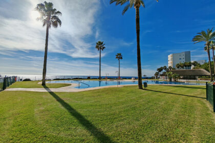 3167111943b9cba49cac01e714747ae9 - 21