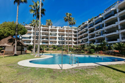 3167111943b9cba49cac01e714747ae9 - 22