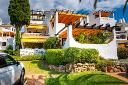 31cf4899f9954ed7aba09a85f5681a1f - 18