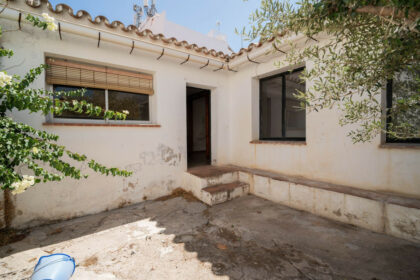 31ff27e3cda348d7e2bf0c401e92f9a8 - 12