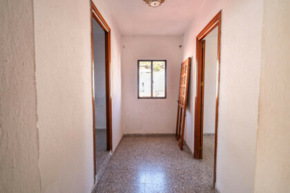 31ff27e3cda348d7e2bf0c401e92f9a8 - 23